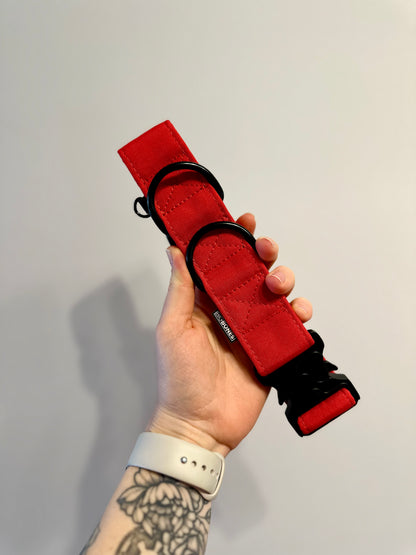IT'S RED OBOJEK