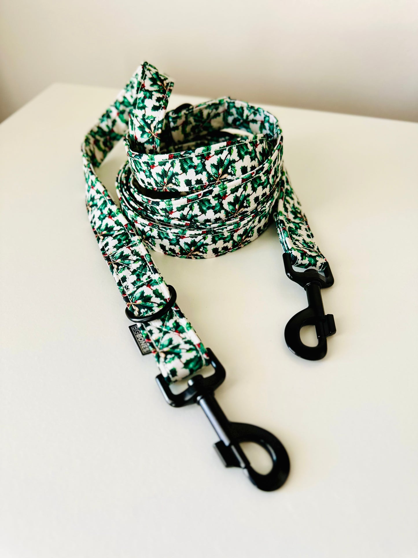 HOLLY WHISPER PŘEPÍNACÍ VODÍTKO